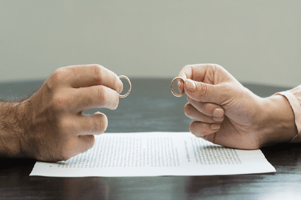 طلاق عاطفی