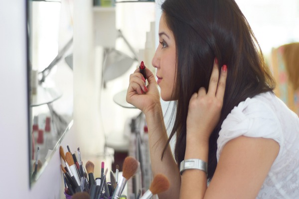 آرایش در دوران بارداری