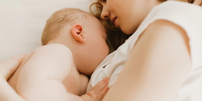 تعریق دوران شیردهی چه زمانی نگران کننده است؟