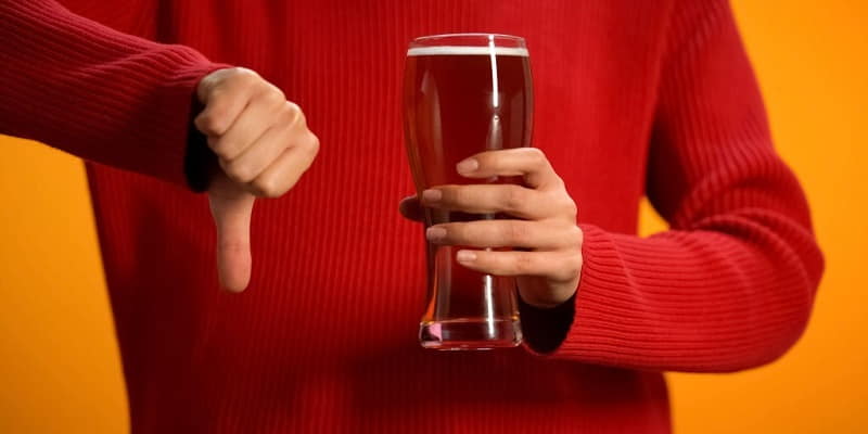 مصرف الکل در دوران قاعدگی چه عوارضی دارد؟